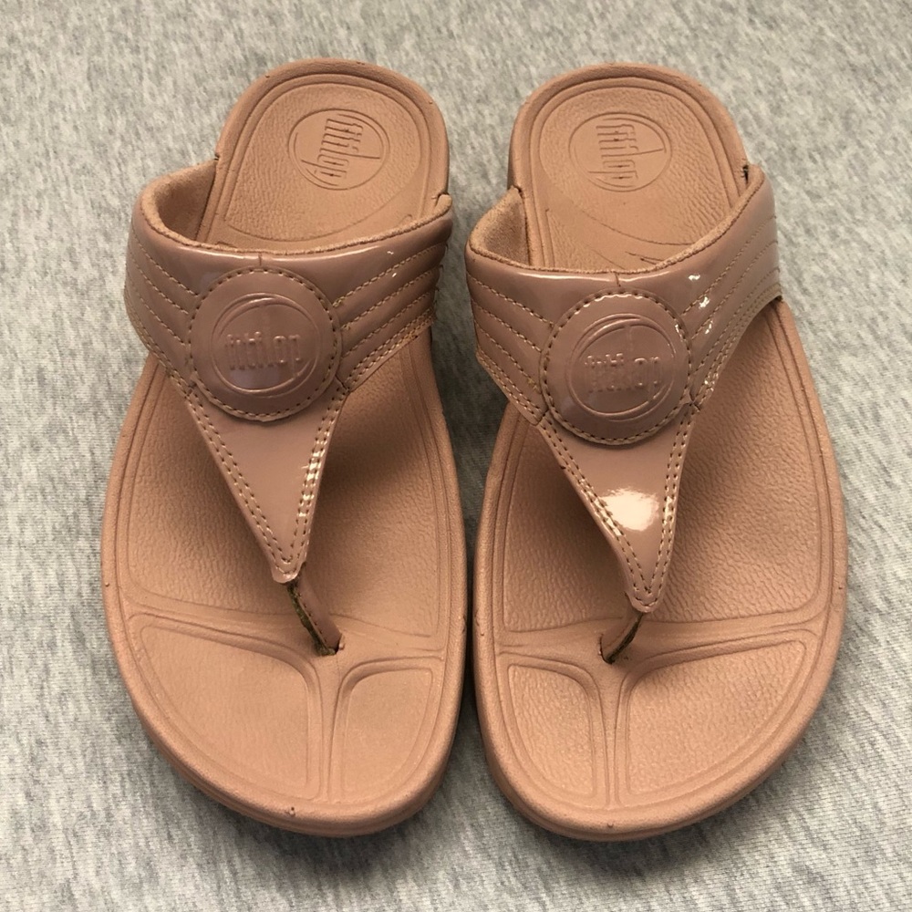Fitflop Women’s Walkstar Sandals Size: US 5